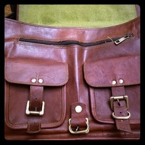 Leather messenger bag